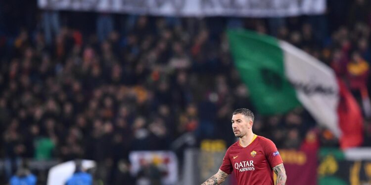 Dogovor je pao: Kolarov postaje član Fenerbahčea