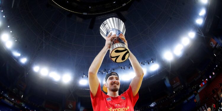 De Kolo se vraća u NBA ligu