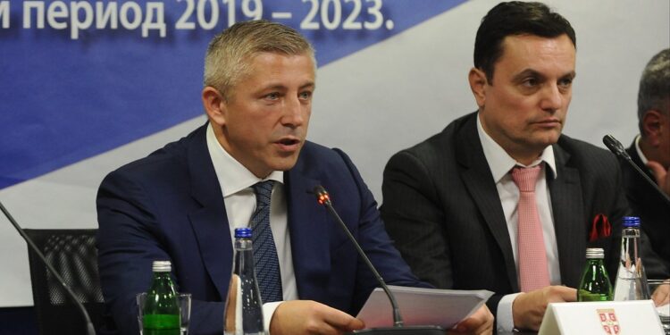 Vanredno obraćanje Kokeze: Izvinite u ime svih nas za debakl u Ukrajini