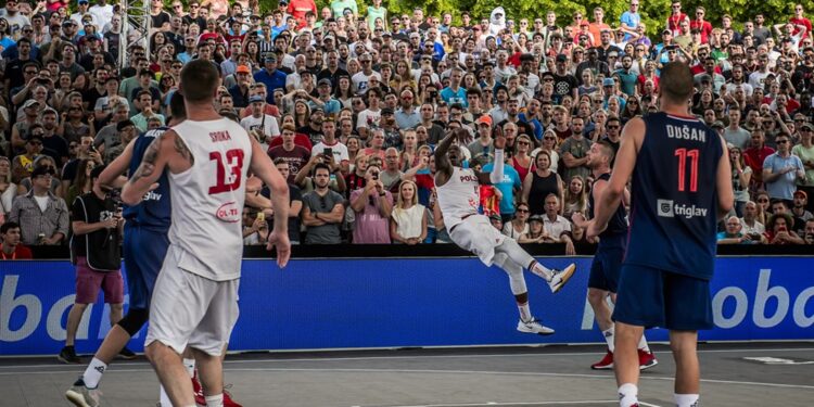 Basketaši i bez bronze, presudio im Amerikanac u poljskim redovima (VIDEO)