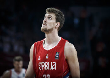 Kuzmić ponovo detaljno pregledan, polako mu se vraća plućna funkcija