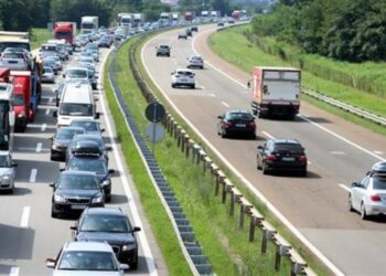 Dve saobraćajne nesreće, velika gužva na prilazu Beogradu