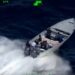 Policija jurila Tihim okeanom – Krijumčari bacali kokain u more (VIDEO)