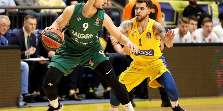 Vesterman naredne dve godine Fenerbahčeov igrač