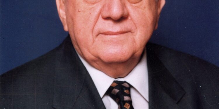Umro Nikola Hajdin