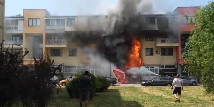 Eksplozije u Sarajevu, gore stanovi (VIDEO)