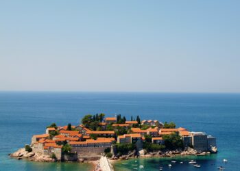 Karađorđevići traže da im se vrati spa-centar u Miločeru