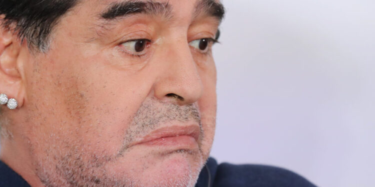 Maradonu čekaju dve operacije