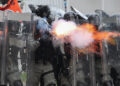 Hongkong: Policija na silu razbila zabranjeni protest (FOTO)