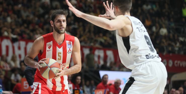 Na radost zvezdaša – Perperoglu ostaje