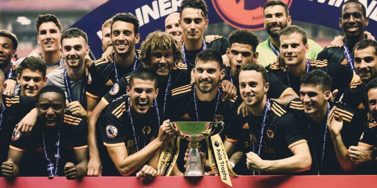 Vulverhempton šampion Premijer lige – u Aziji (VIDEO)