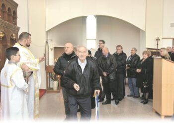 U čast mati Angeline