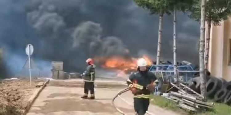 Bukte požari u predgrađima Skoplja
