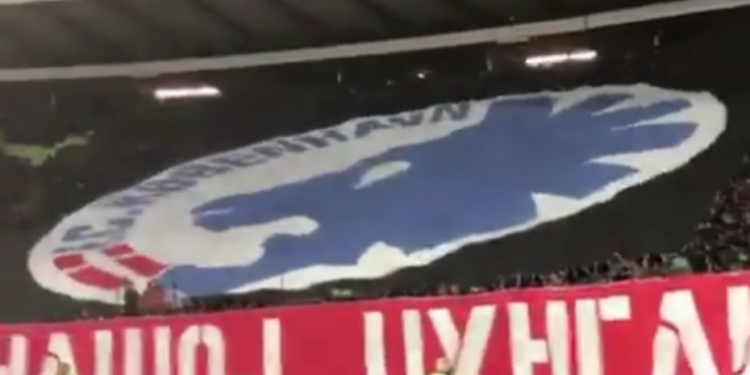 Veliki grb Kopenhagena na severnoj tribini (VIDEO)
