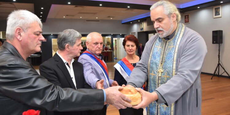 Gde su Srbi, tu je i slava