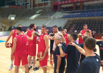 Naš trening i turizam Italijana u Šenjangu (VIDEO)
