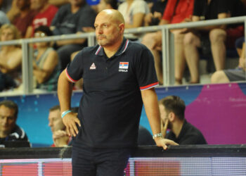 Đorđević nezadovoljan: Svako od njih mora da spusti zadnjicu na zemlju