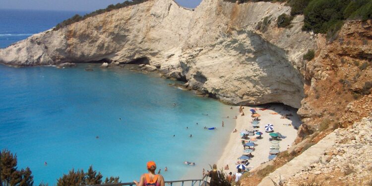 Težak udarac: Grčki turizam gubi 500 miliona evra