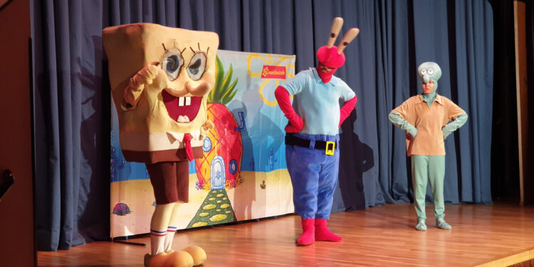 Sunđer Bob razgalio decu