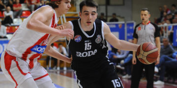 Partizanu 150.000 dolara ako Pecarski ode u NBA
