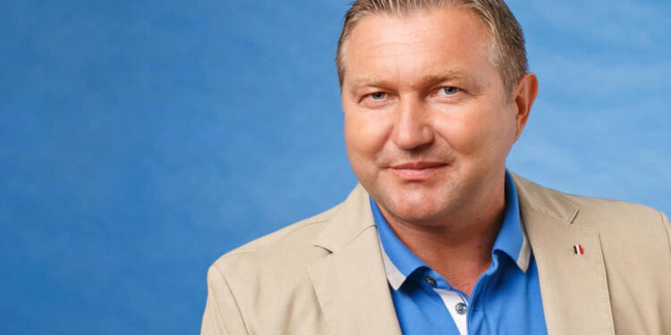 Nemanja Damnjanović za “Vesti”: Ne brinemo o Srbima samo pred izbore