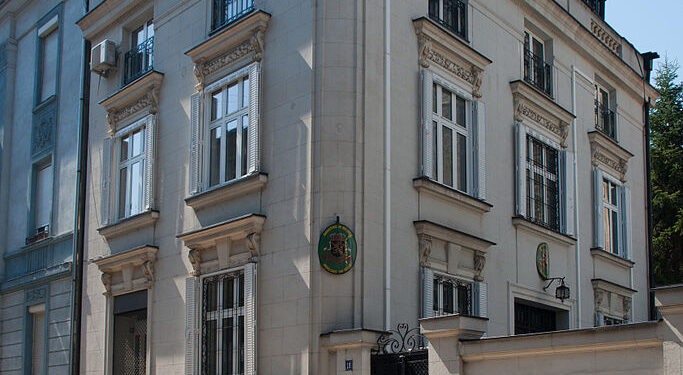Ambasada Belgije u Beogradu: Radnik obezbeđenja pronađen bez svesti