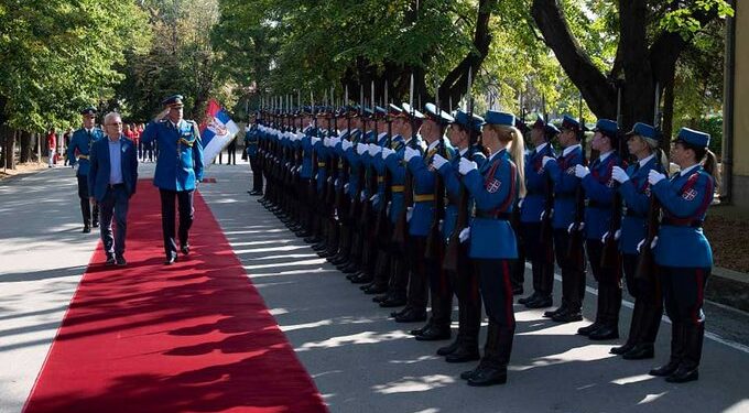 Fudbaleri Zvezde posetili Vojsku Srbije