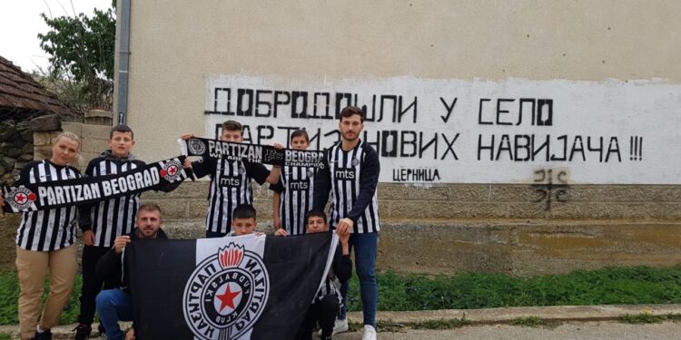 Dečaci sa Kosova krenuli u Humsku (FOTO)