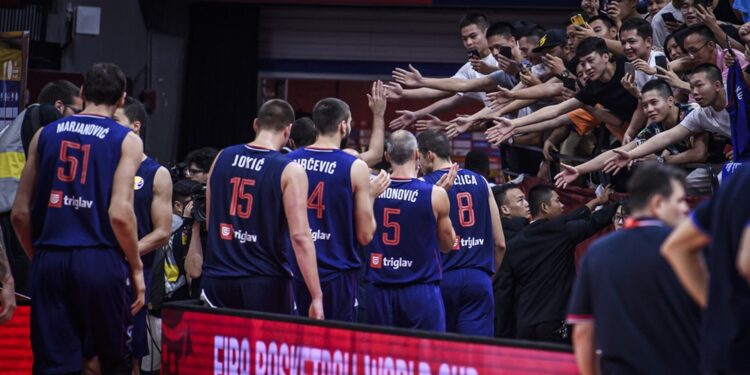 Srbija pala na FIBA listi