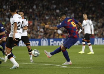 Luis Suarez nadmašio Forlana (VIDEO)