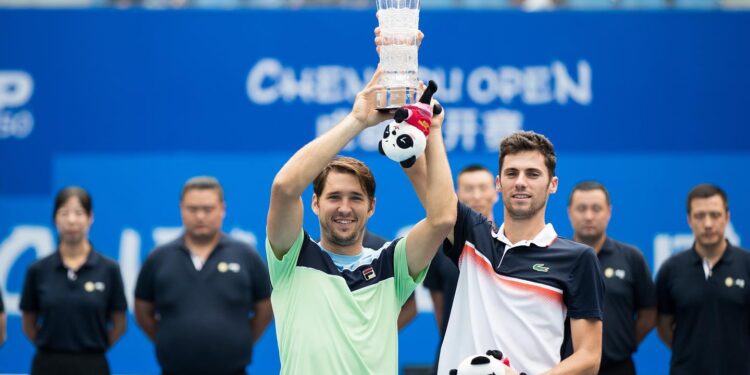 Lajoviću i Čačiću trofej u Čengduu