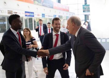 Zvezda pošla na megdan s Bajernom (VIDEO/FOTO)