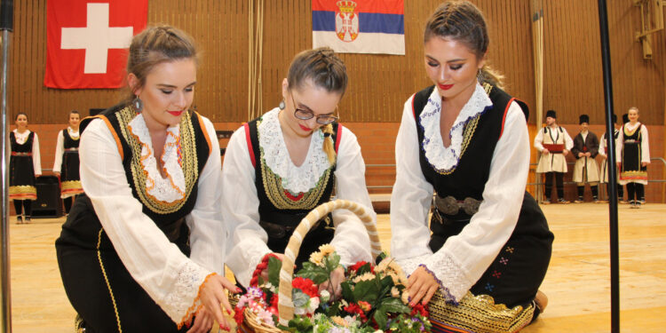 Prepun sokak u Nojhauzenu