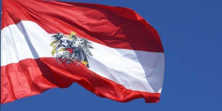 Austrija: Vlada podnela ostavku, dobila nalog da radi do formiranja nove