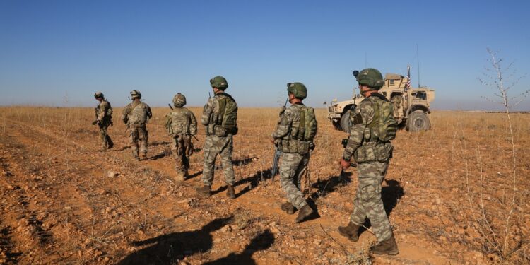Sirija: Američke snage se povukle i uništile svoju bazu