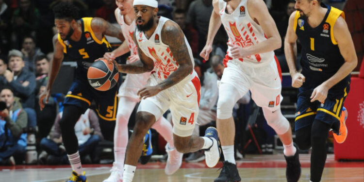 Ubedljiva Zvezda protiv Himkija