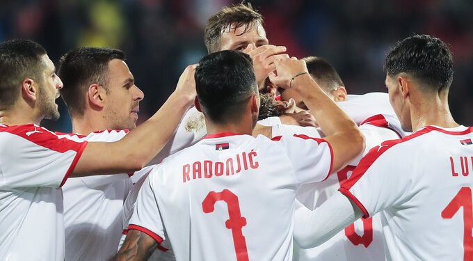 Fudbaleri Srbije otputovali u Litvaniju