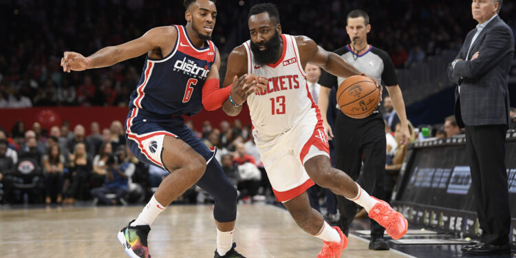 Harden dao 59 poena, a oba tima 317, šut iz igre skoro 200 puta
