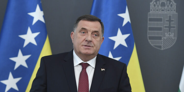 Dodik sarađuje sa Hrvatima protiv Bošnjaka