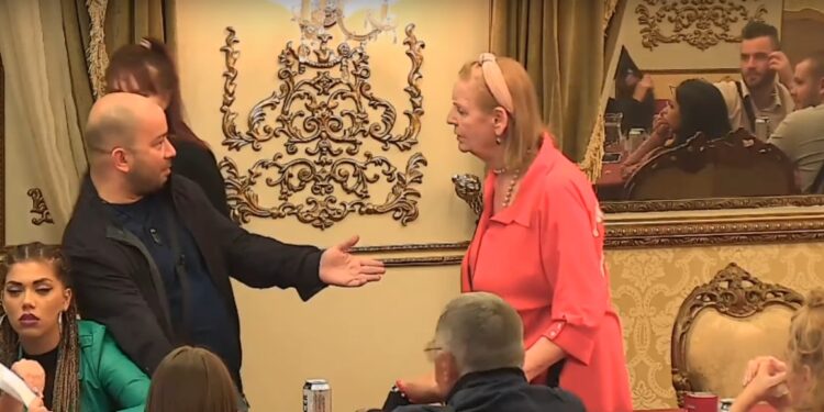 Lepa Lukić pobegla iz vile Parova, a za sve je kriv on?!