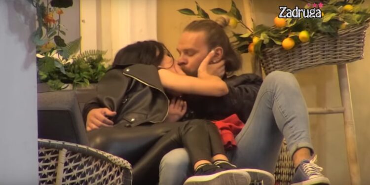Pao poljubac: Nova ljubavna priča u Zadruzi (VIDEO)