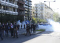 Demonstranti u Atini palili zastavu SAD: Pompeo idi kući!