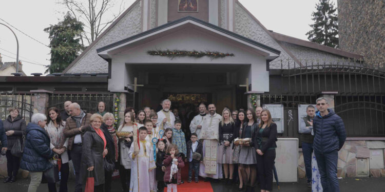 Francuzi slave Svetu Petku