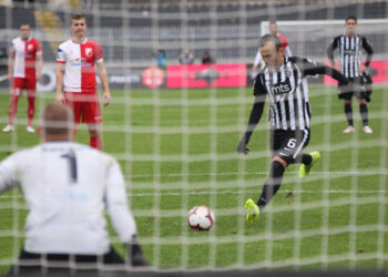 Partizan poveo protiv Vojvodine posle penala (VIDEO)