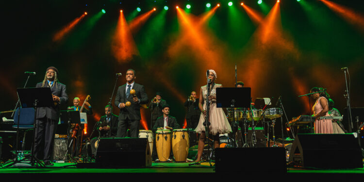 Afro Cuban All Stars zaraznim ritmovima digli na noge Sava centar