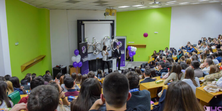 Takmičenje u rešavanju poslovne studije slučaja  High School Case Competition