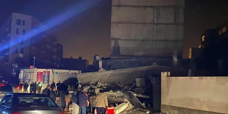Nova dva zemljotresa pogodila Albaniju