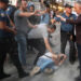 Istanbul: Autobusom uleteo u stanicu, 13 povređeno