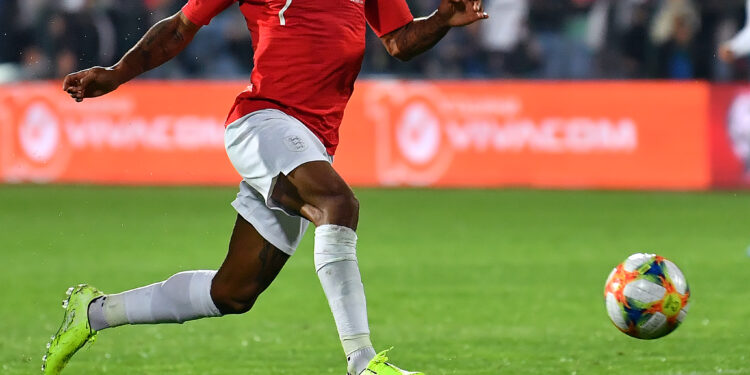 Sterling zbog vruće glave isključen iz reprezentacije