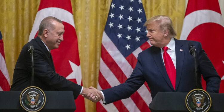 Erdogan lično vratio Trampu pismo u kojem ga je pozvao “da se ne glupira”
